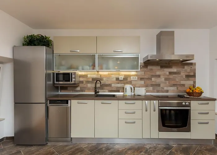 Apartment Maru Prestige